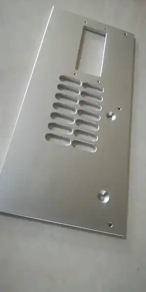 Aluminum chassis cover Aluminum chassis cover