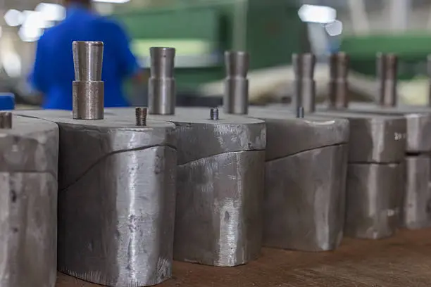 low pressure casting low pressure casting